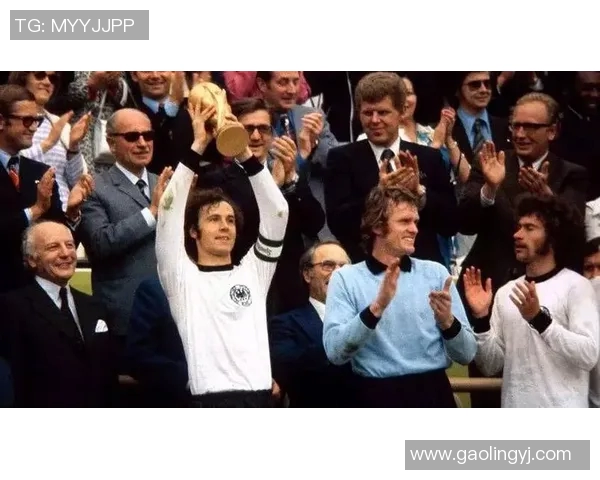 皇帝照:足球传奇的荣耀瞬间展现球王风采